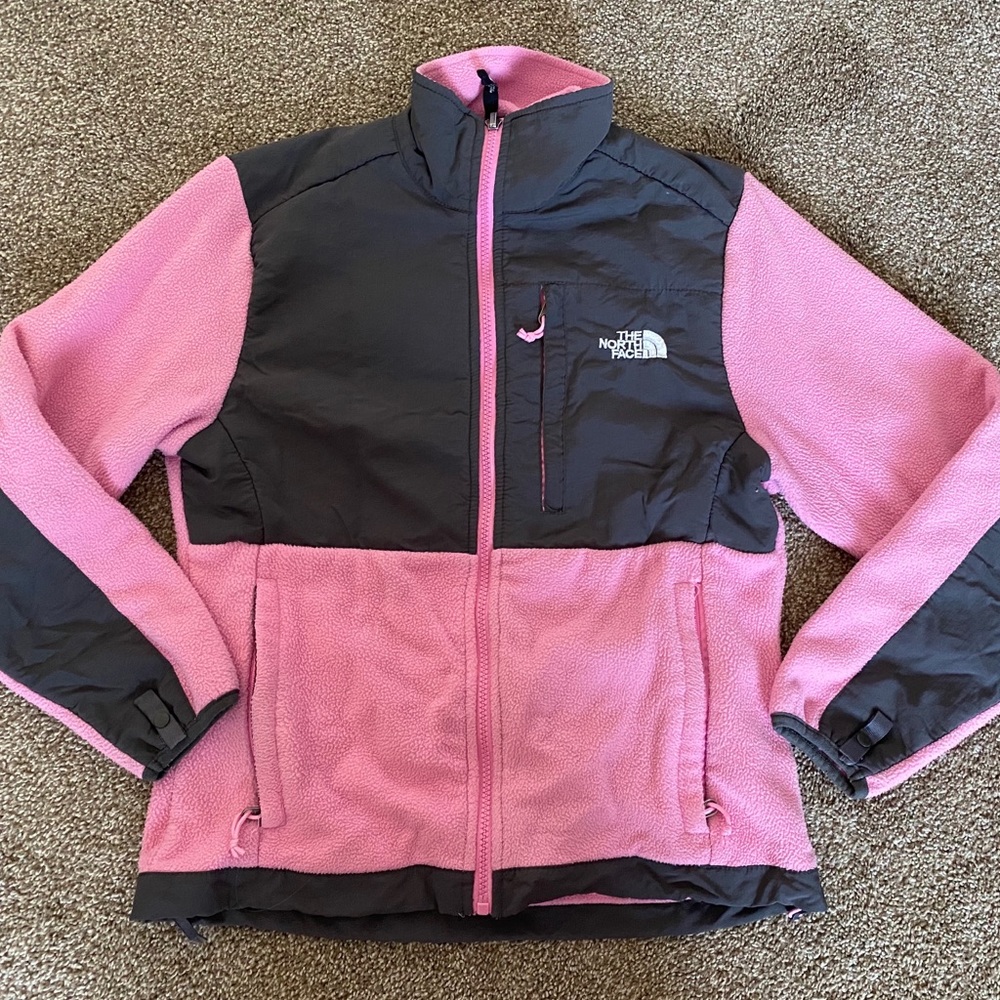 Size small women’s Denali NorthFace